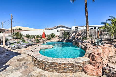 Lake Havasu City Home: Heated Pool, 4 Mi to Beach! .